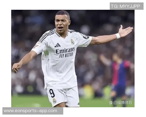 姆巴佩盛赞C罗称其为皇马第一人并视其为榜样与楷模