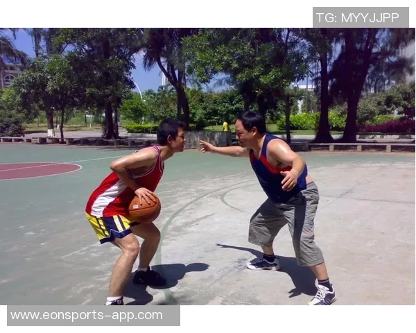 乌度卡称赞谢泼德投射能力期待他在阅读防守与传球方面的进步