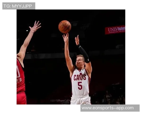 76人第三节表现低迷全队仅得13分遭尼克斯逆袭净负17分